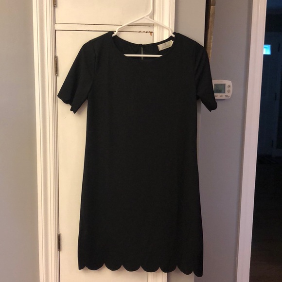 Dresses & Skirts - Scalloped Dress